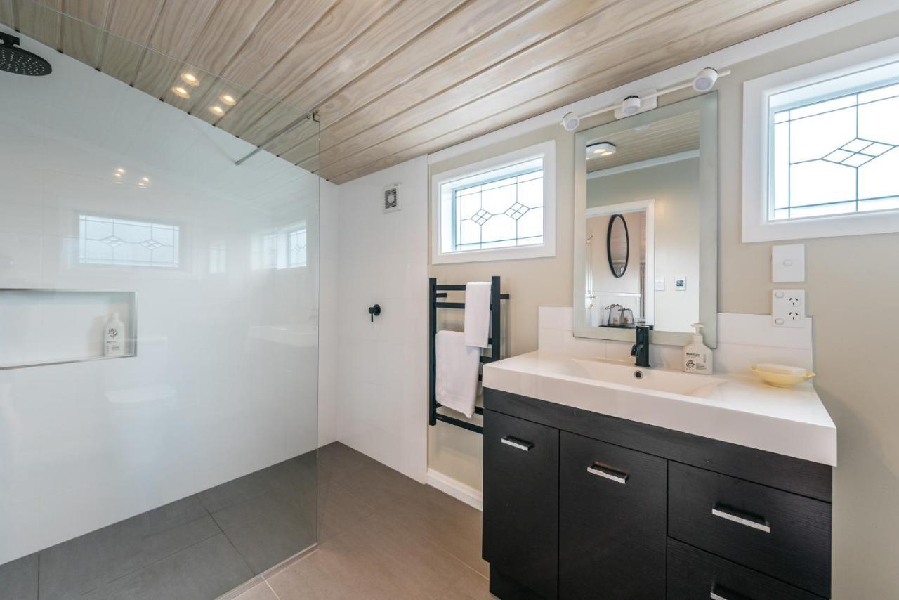 Pohutukawa Cottage, Waiheke Island Surfdale Ngoại thất bức ảnh